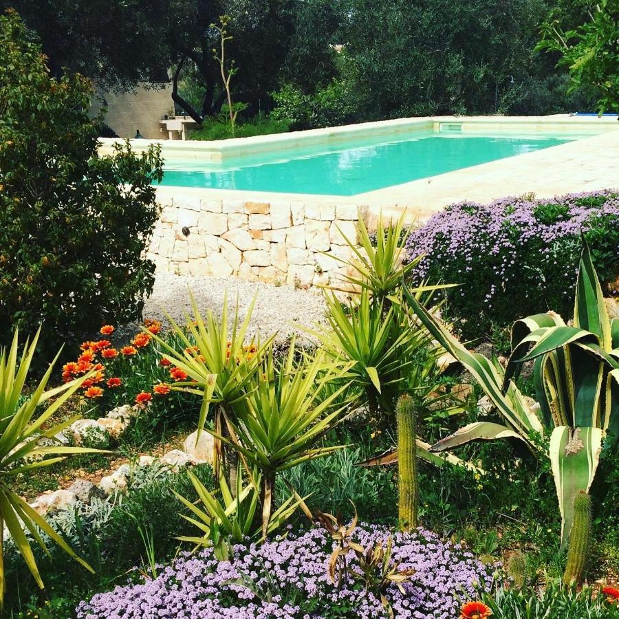Bed and Breakfast Casa Della Scrittrice Ostuni Exterior foto