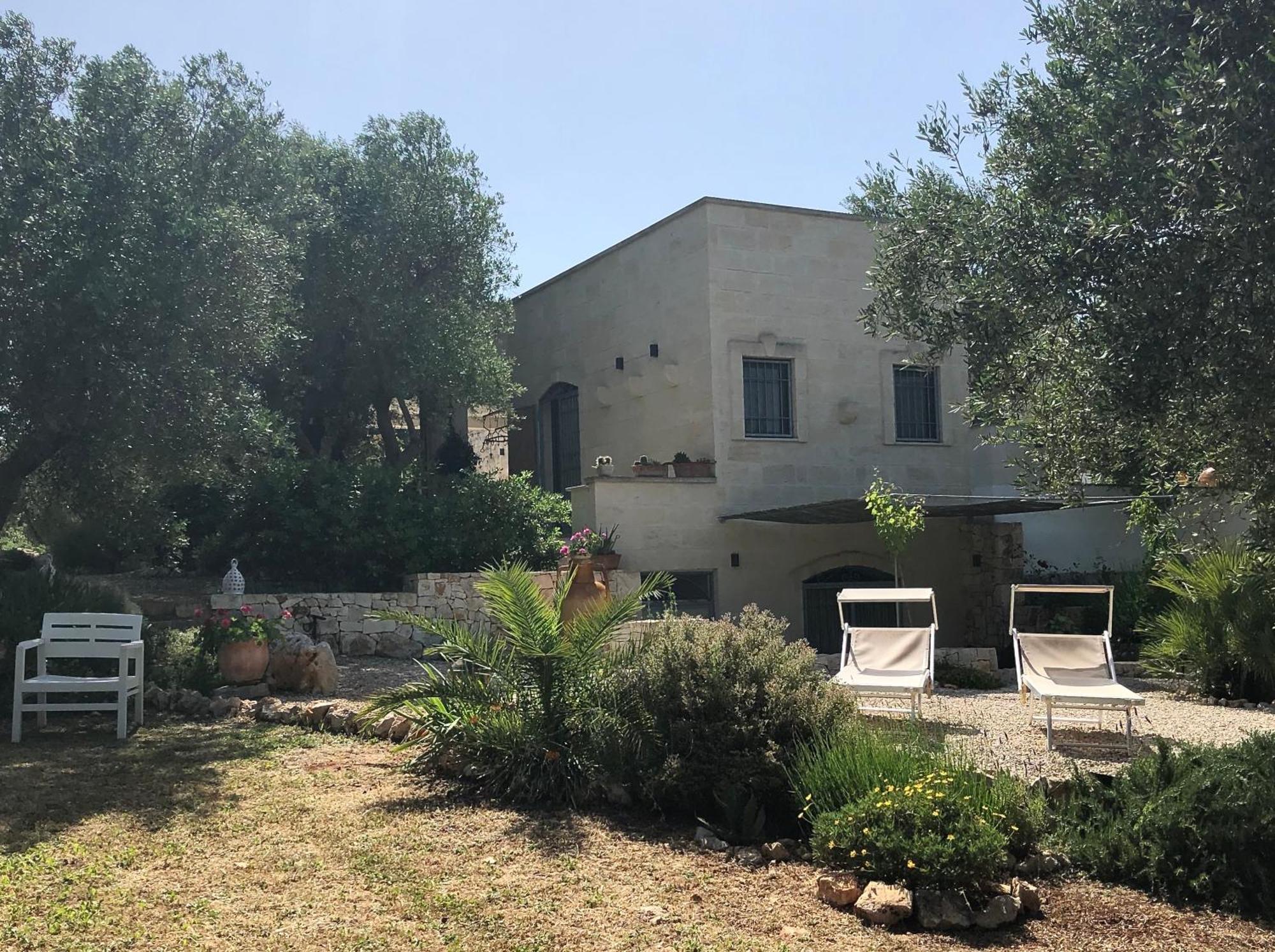 Bed and Breakfast Casa Della Scrittrice Ostuni Exterior foto