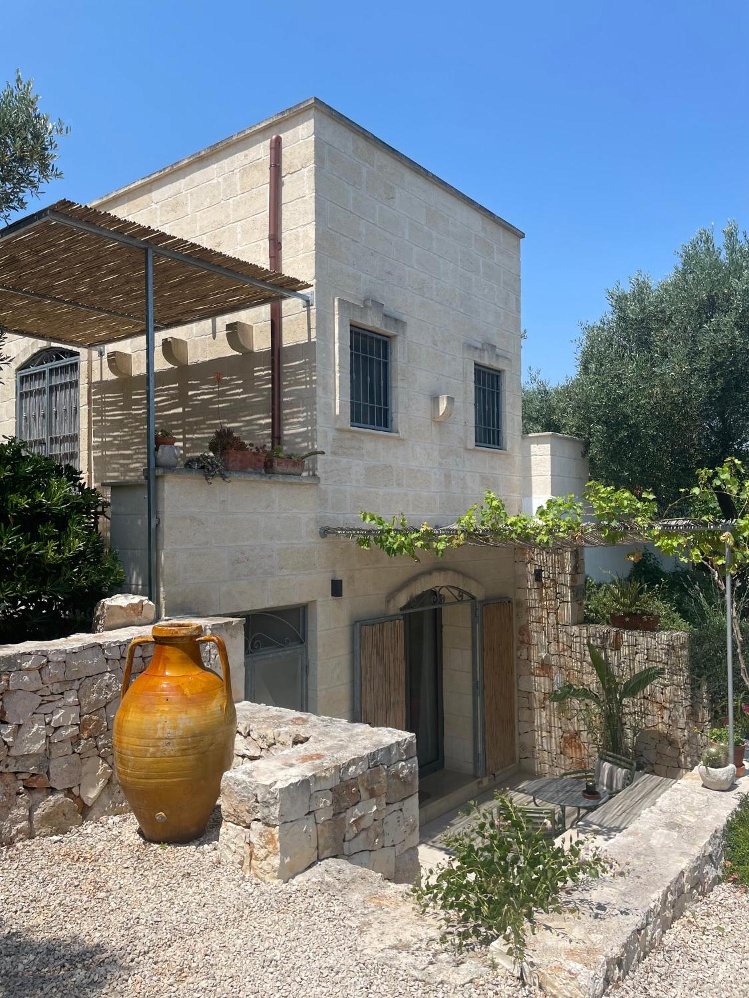 Bed and Breakfast Casa Della Scrittrice Ostuni Exterior foto